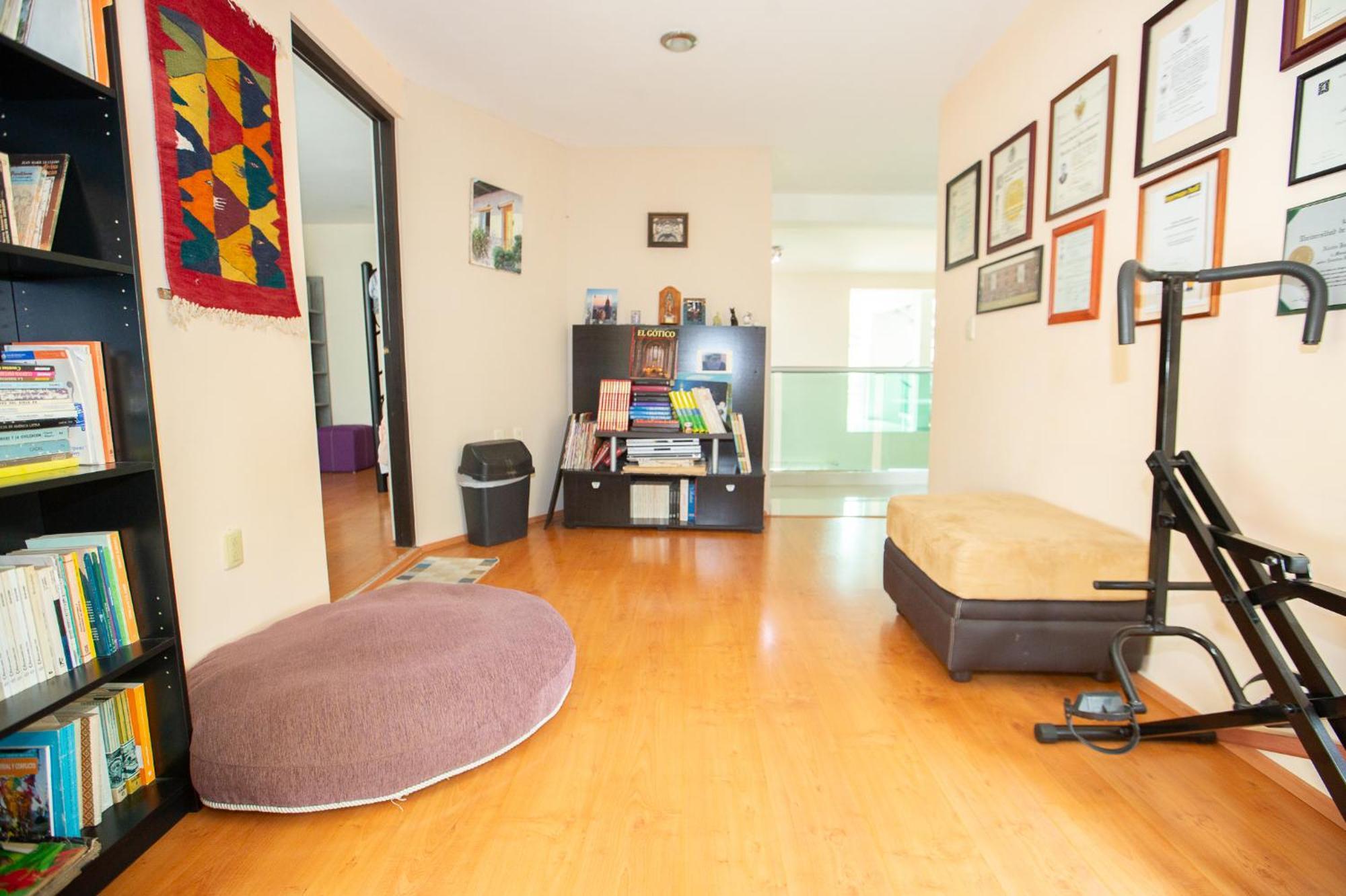 Habitacion Matrimonial Con Cama Y Sofa Para Cuatro Personas Tlaxcalancingo Екстер'єр фото